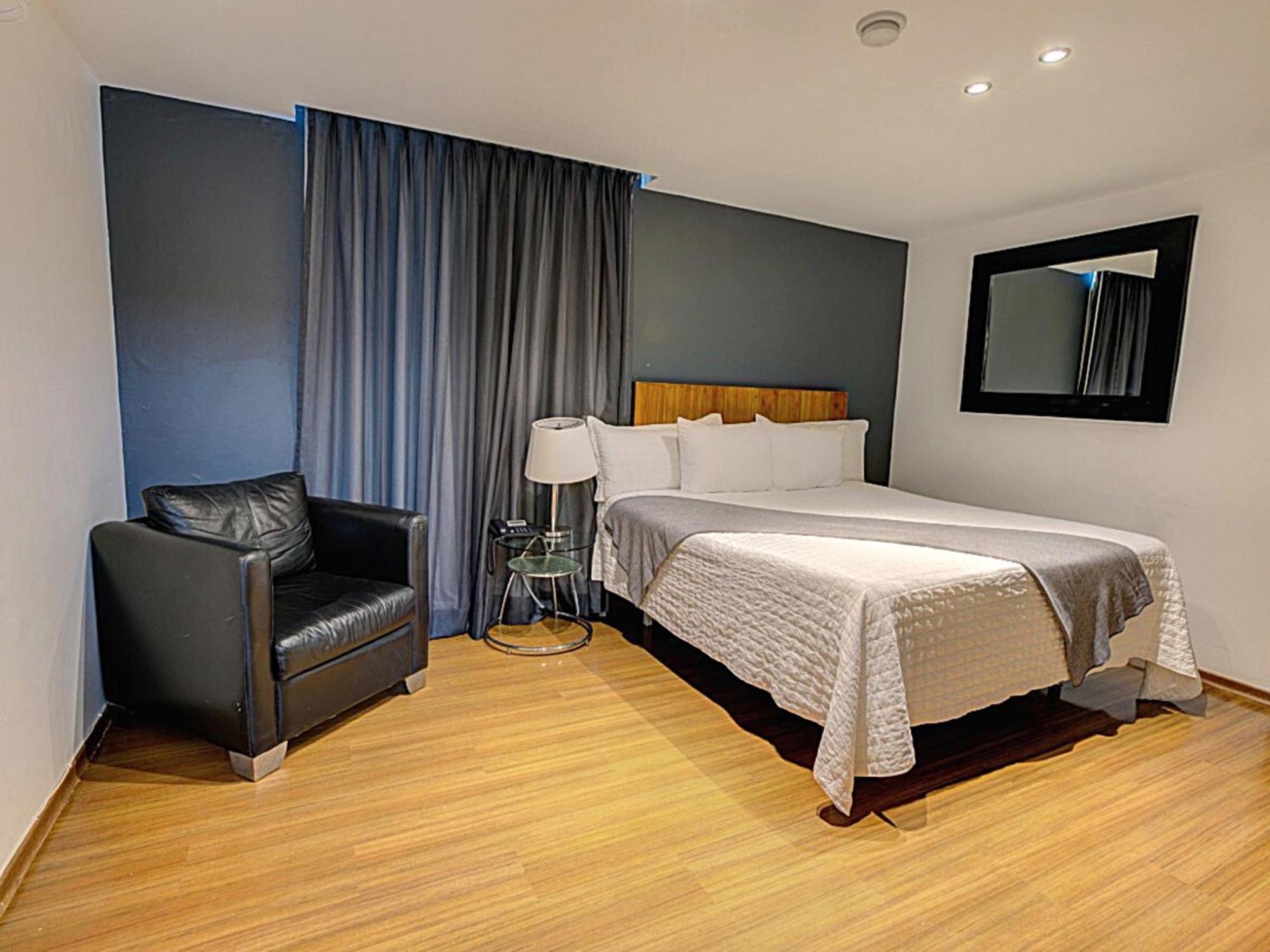 Hotel Clarum 101 사포판 객실 사진